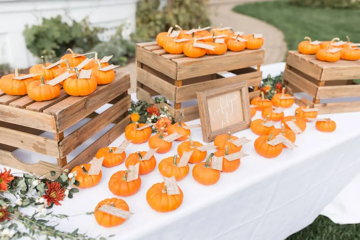 one-stop-event-rentals-fall-wedding-ideas