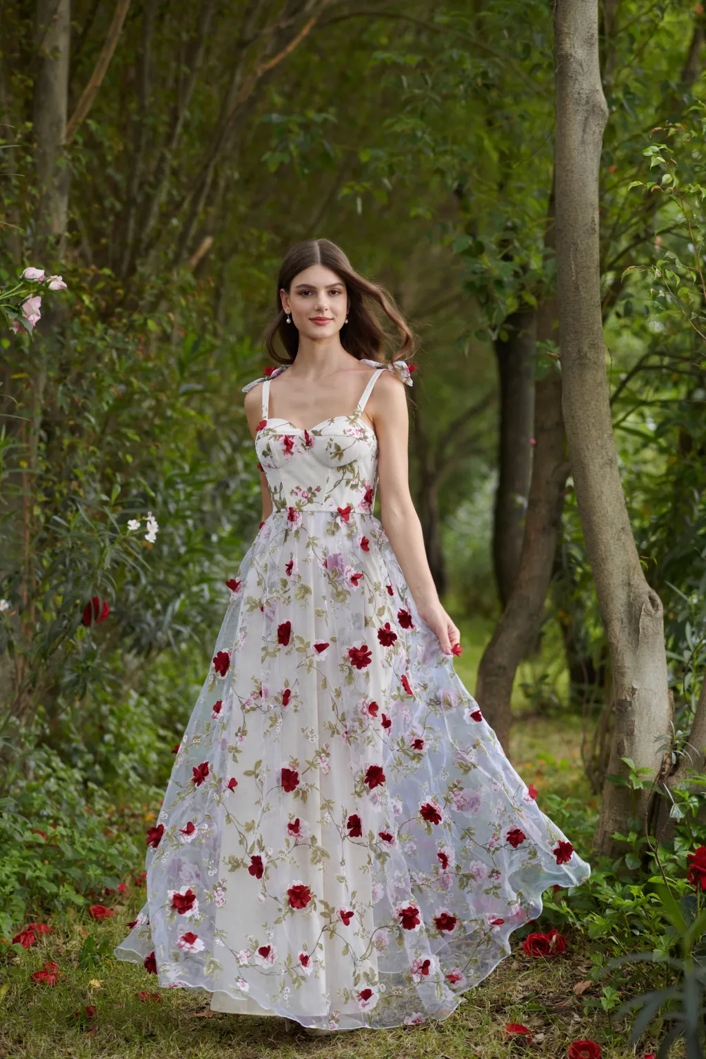 bride-floral-wedding-dress