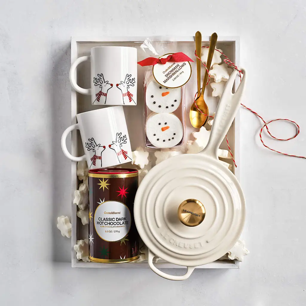 holiday-unique-gift-basket-ideas-with-hot-chocolate-making-essentials