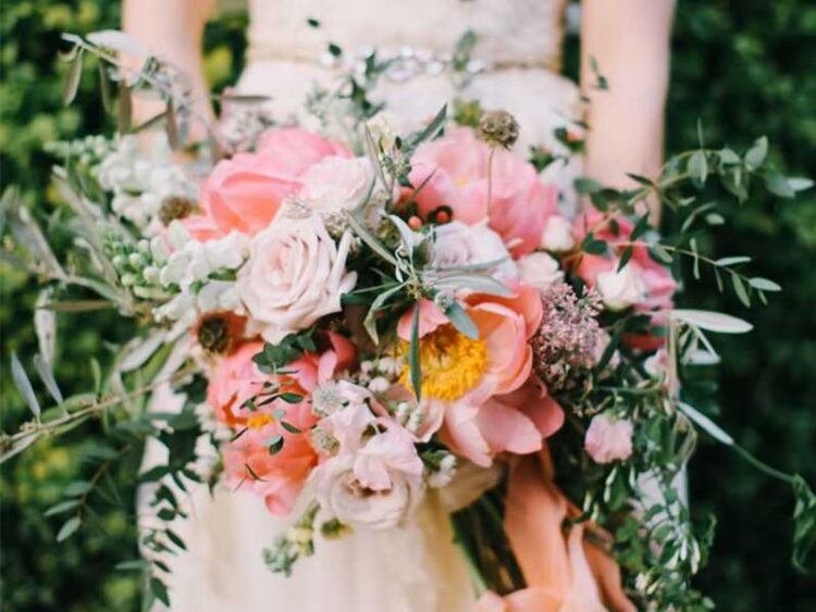 rustic-wedding-bouquet