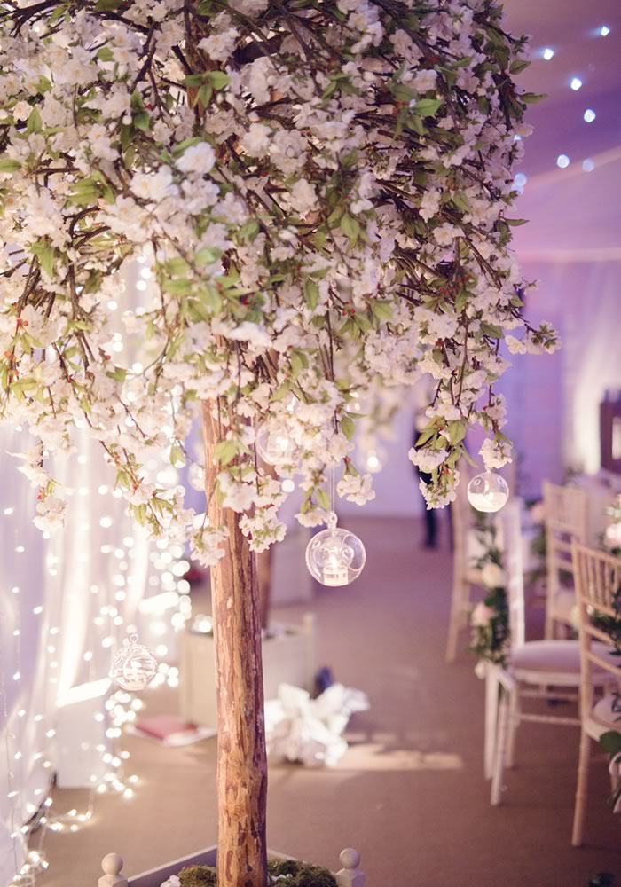 wedding-decorations-blossom-tree
