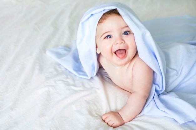 درباره لبخند زدن نوزادان