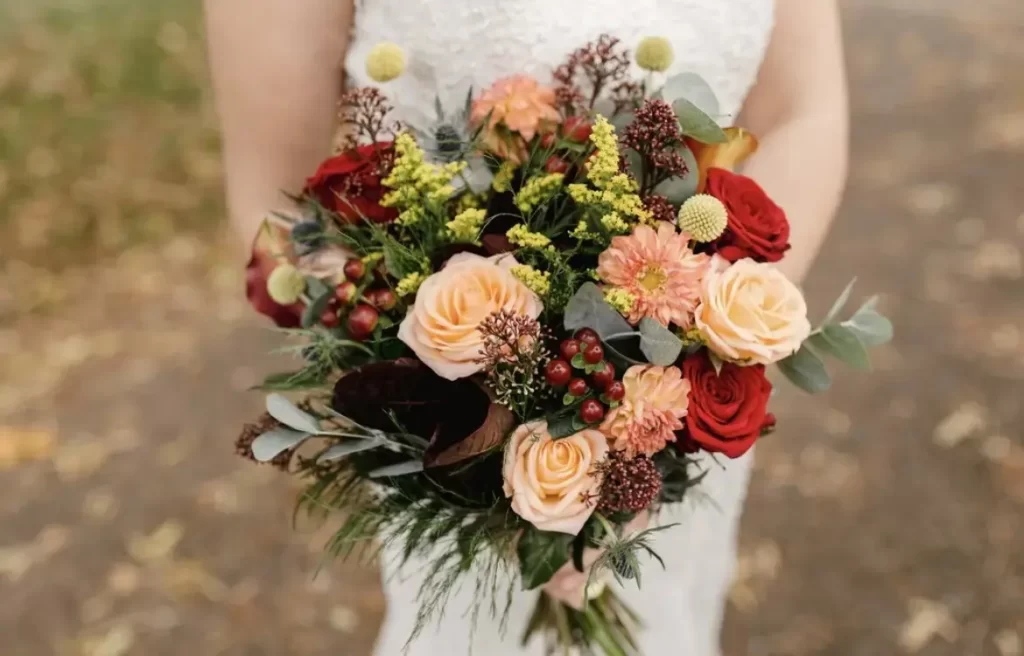 116874-autumn-red-rose-wedding-bouquet