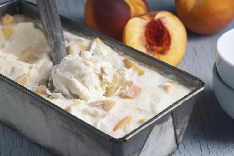 homemade-peach-ice-cream-476209189-9b751dd85f454d8ba82f264645bb76f8