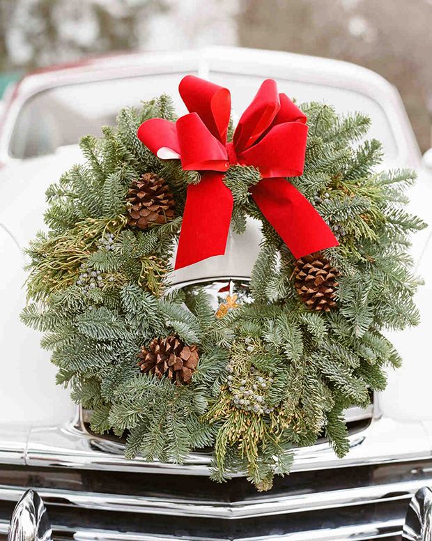 Christmas-Wedding-Decor-Ideas-25