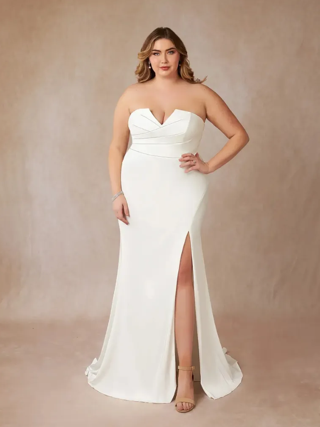 Best Strapless Plus-Size Wedding Dress