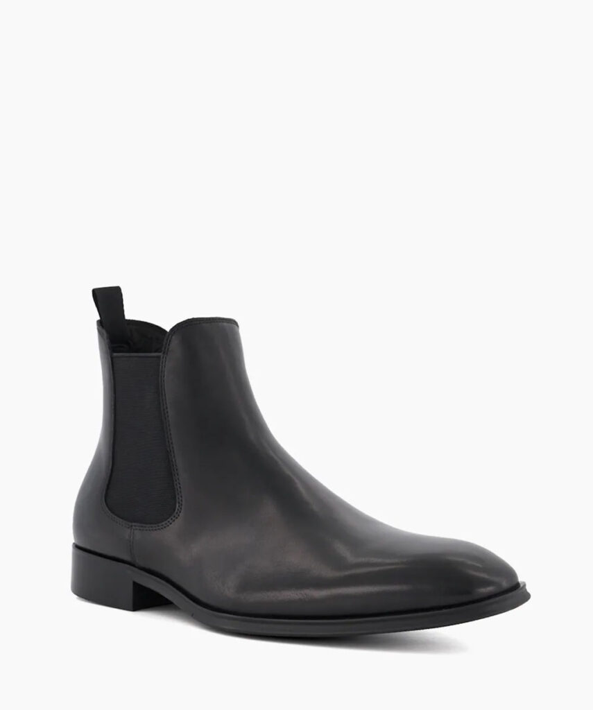 mandatory-chelsea-boots