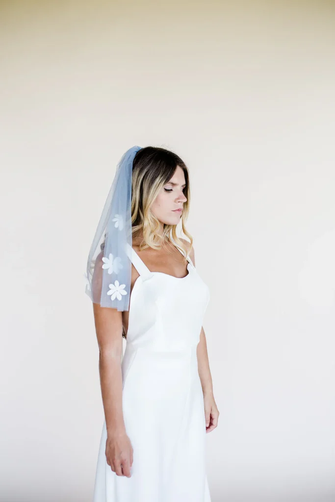 mini-blue-bridal-veil