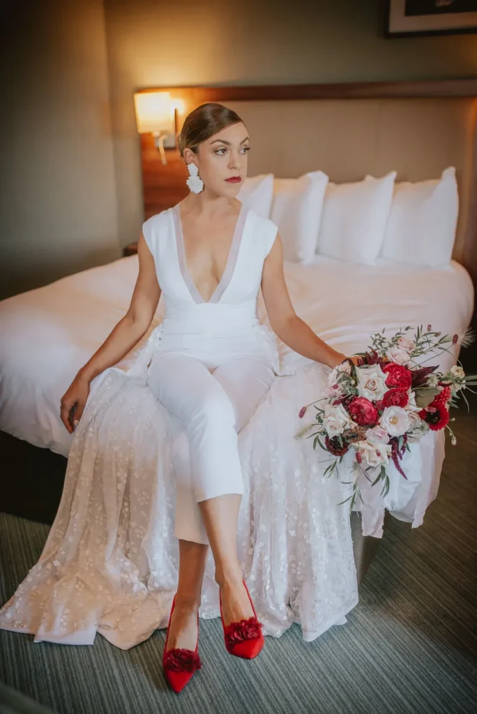 Eoin-Kirwan-Photography-dublin-city-wedding-no-25-fitzwilliam-place-jumpsuit-bride-24