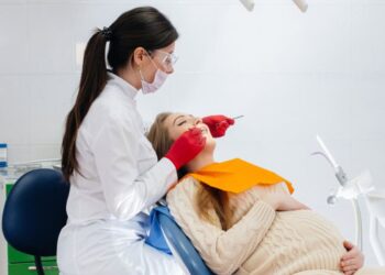 Why-Its-Important-to-Go-to-the-Dentist-While-Youre-Pregnant