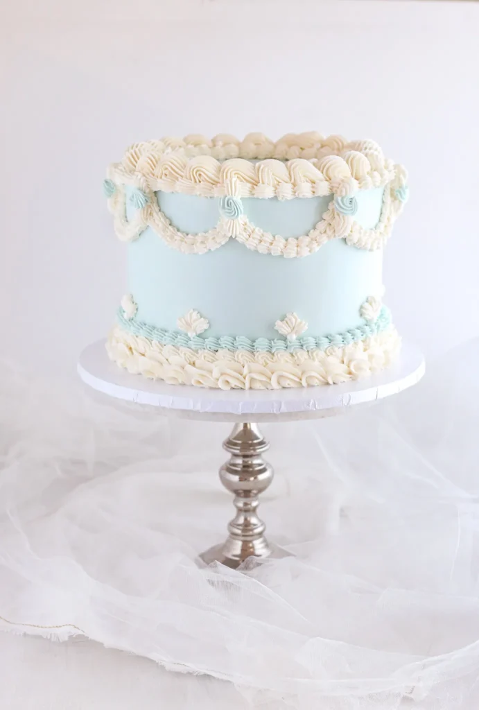 blue-retro-wedding-cake-1