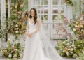 5-brooklyn-botanical-garden-wedding-bride-portrait-bo-shim-1223-2c7173fb67da43f4b4125540e0fb1134