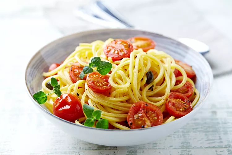 Pasta With Tomatoes