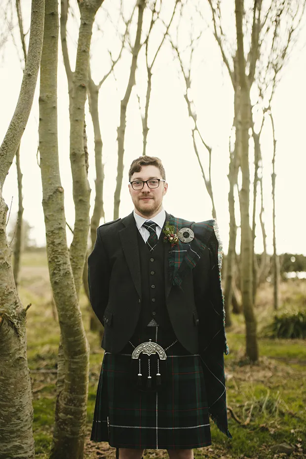 Real-Weddings-grooms-with-great-real-wedding-day-suit-style-2