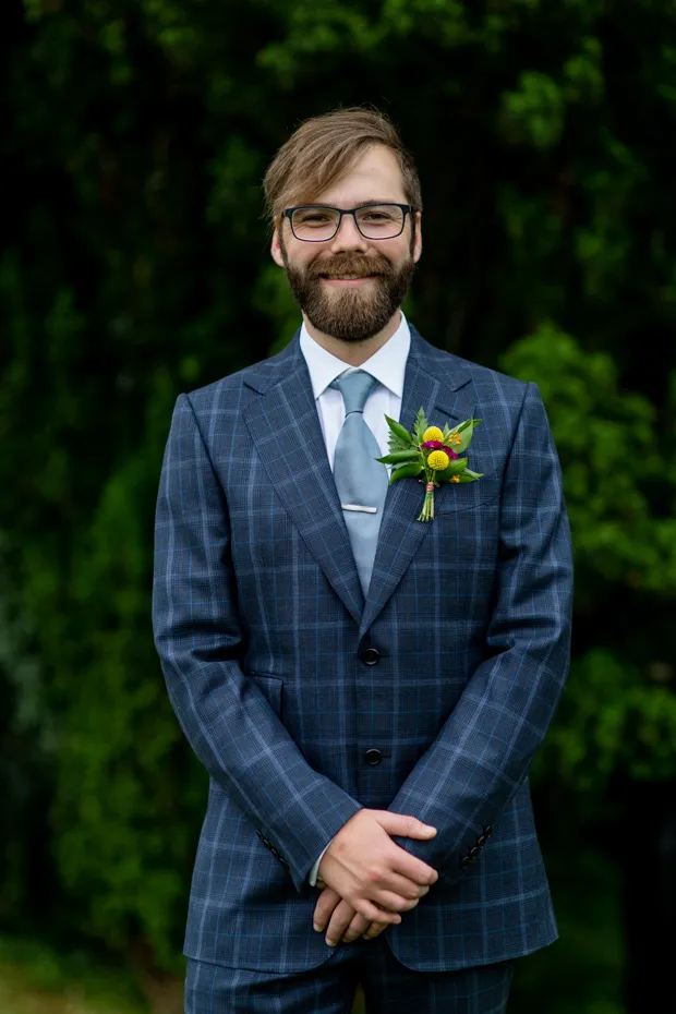 Real-Weddings-grooms-with-great-real-wedding-day-suit-style-5
