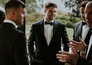 groom-in-black-tuxedo-ben-barron-photography