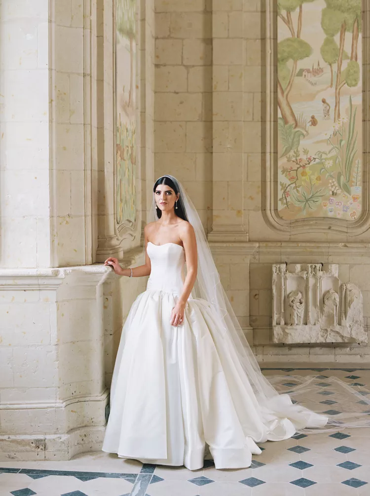 wedding-dress-styles-silhouettes-drop-waist-sarah-lord-d9202dd71ceb4fabbeec07d05341515e