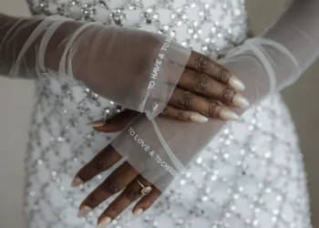 wedding-manicure-bridal-nails-nail-trends-alen-karupovic-one-fab-day