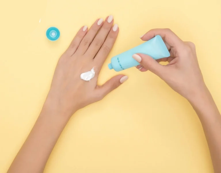 پاک سازی پوست