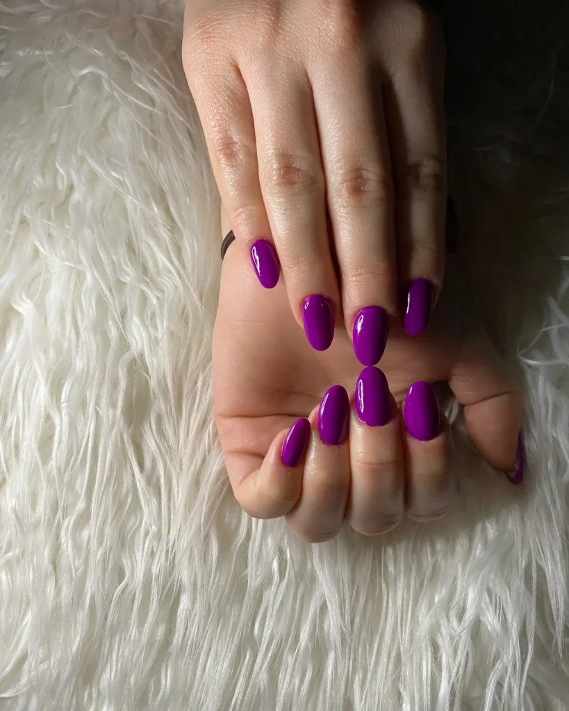 لاک‌ کروم بنفش