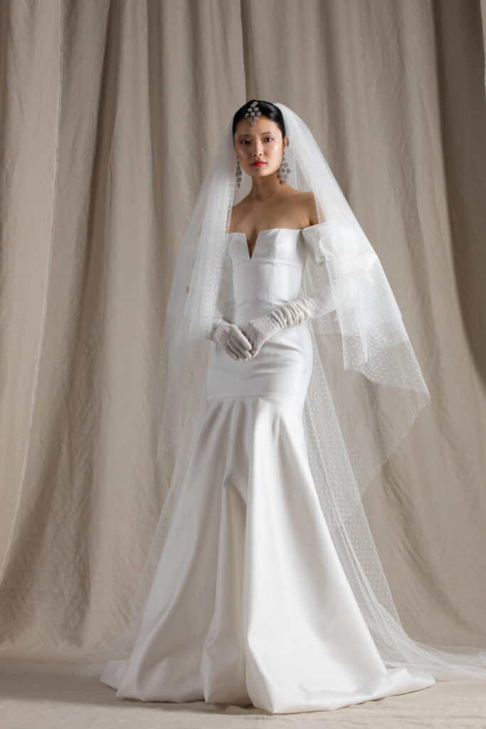 Stylish Opera Gloves for Brides 23