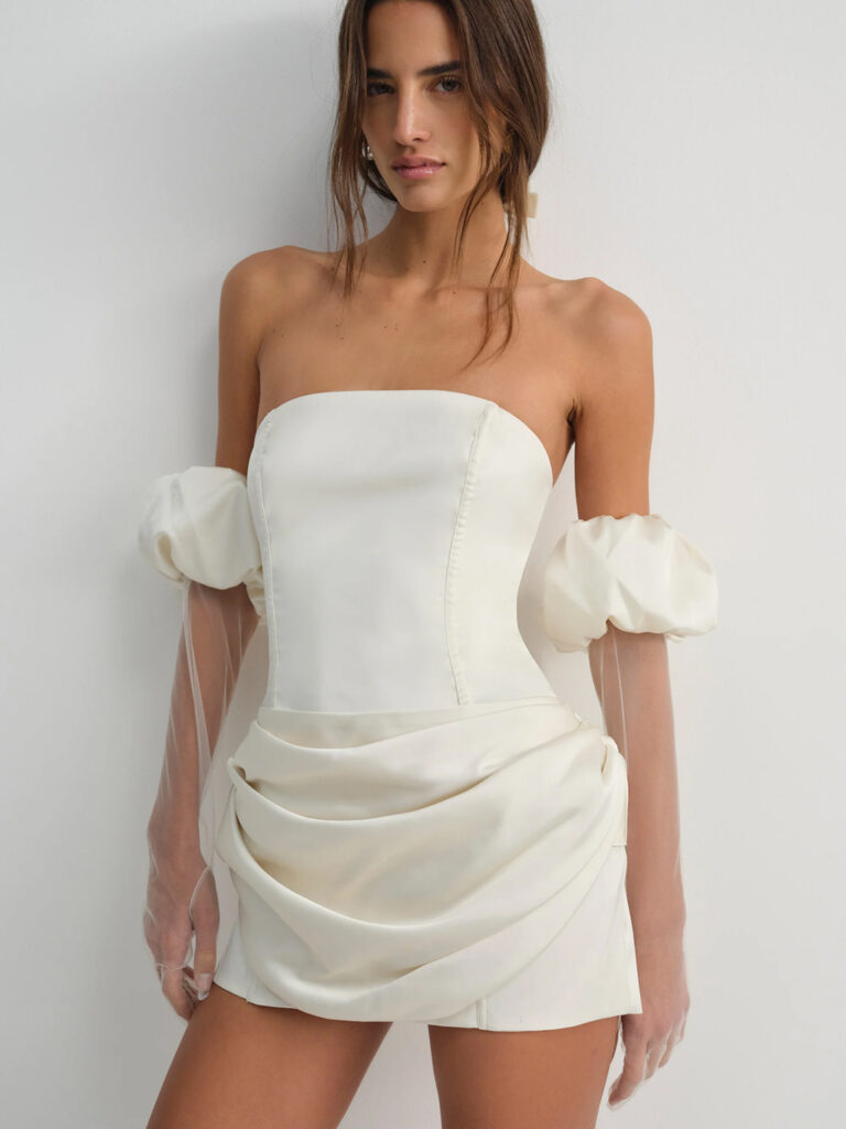 Stylish Opera Gloves for Brides 20